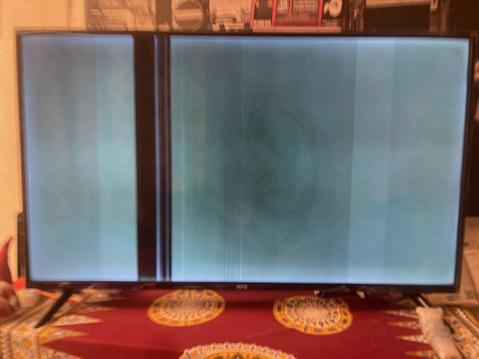 TV NPG - Smart TV - Avariada para peças