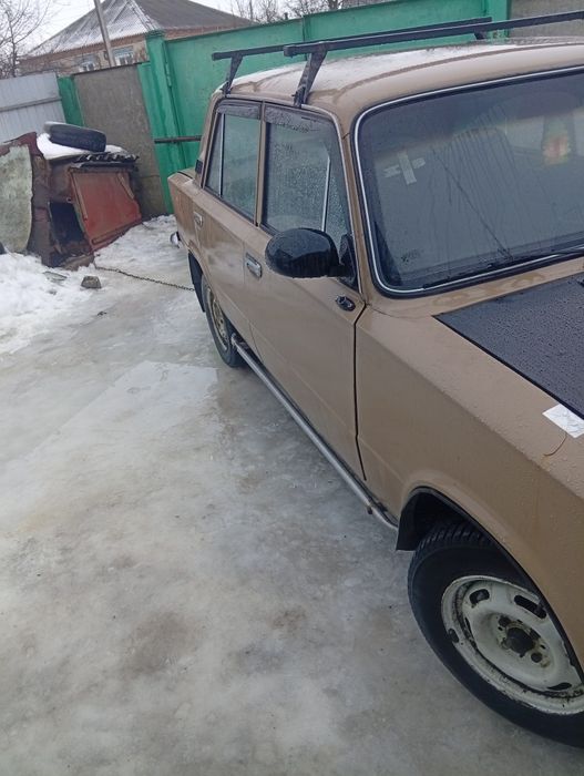 Продам ваз 21011.