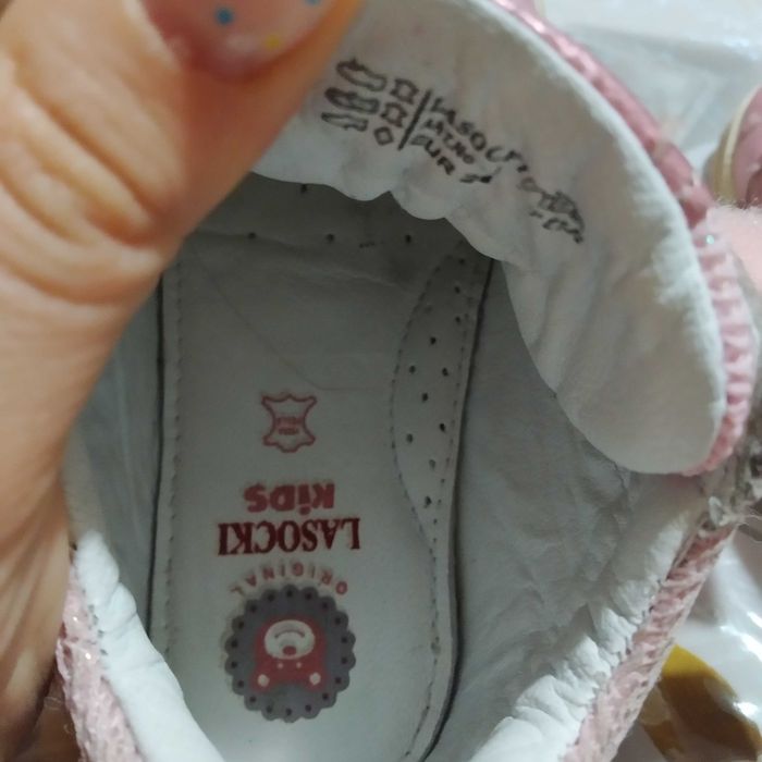 Шкіряні туфли  кросовки  ботинки для дівчинки від lasocki 24 р-15,5 cm