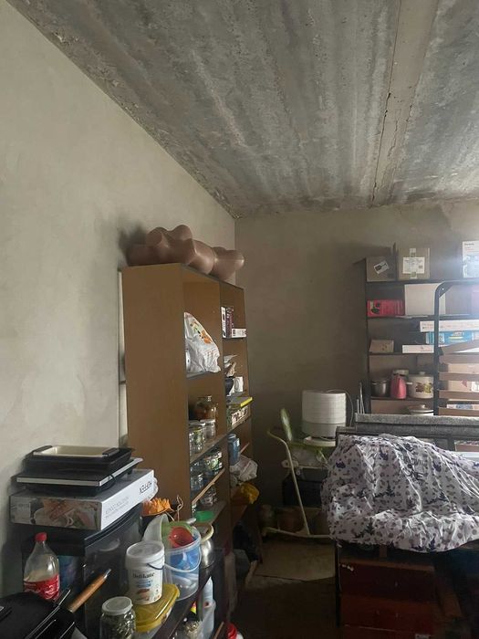 Житловий будинок та земельна ділянка 10 сот., м. Жовква