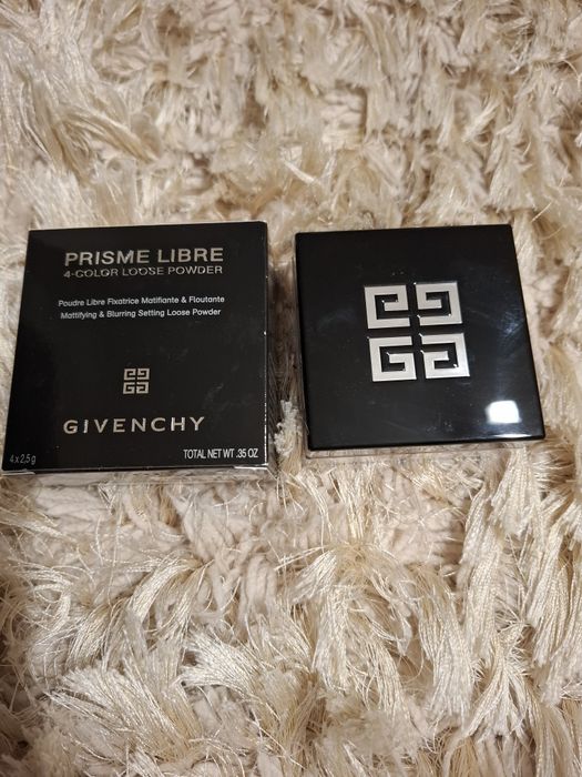 Prisme Libre Loose Powder -  puder sypki do twarzy, 02 Satin Blanc