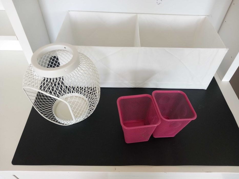 biurko Ikea i kontenerek Meblik