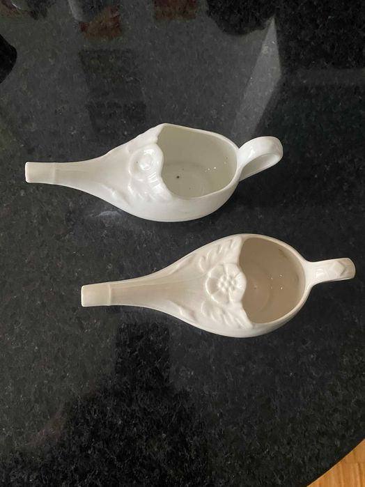 Two Bedpans for Bedridden Patients438836862901309441