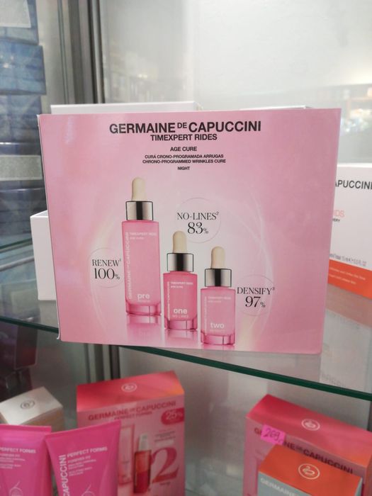 Germaine de Capuccini AGE CURE