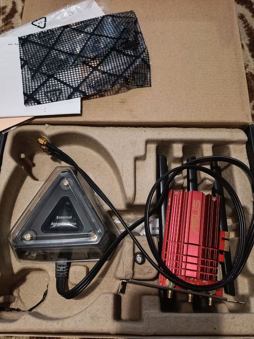 ASUS PCE-AC68 AC1900 Wi-Fi адаптер PCI-E двочастотний