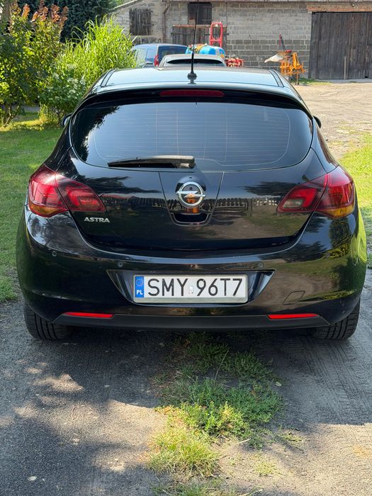 Opel Astra J 1.6