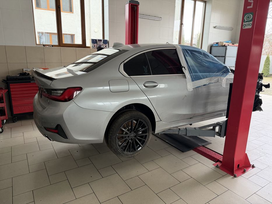 BMW 330і G20 розбір на запчастини розборка по запчастинах