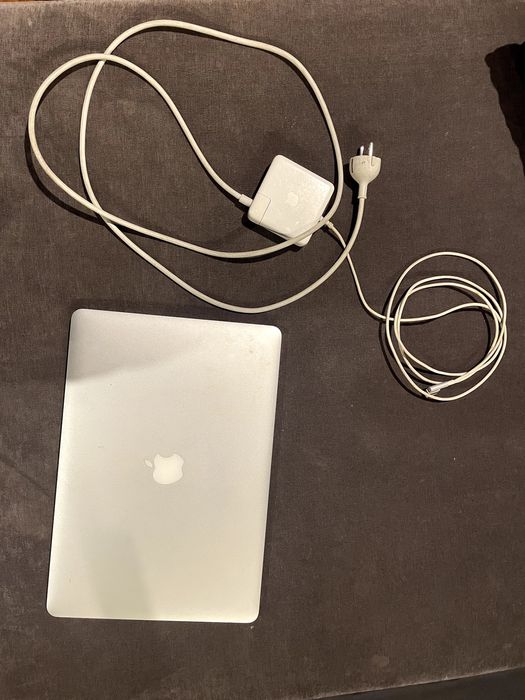 MacBook Pro de 2012 com 15,4 polegadas