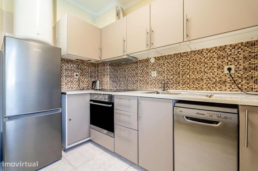 Apartamento T1 a 800m da Praia dos Salgados — Guia, Albufeira