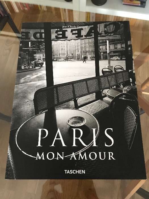 Livro de fotografia Paris Mon Amour da Taschen