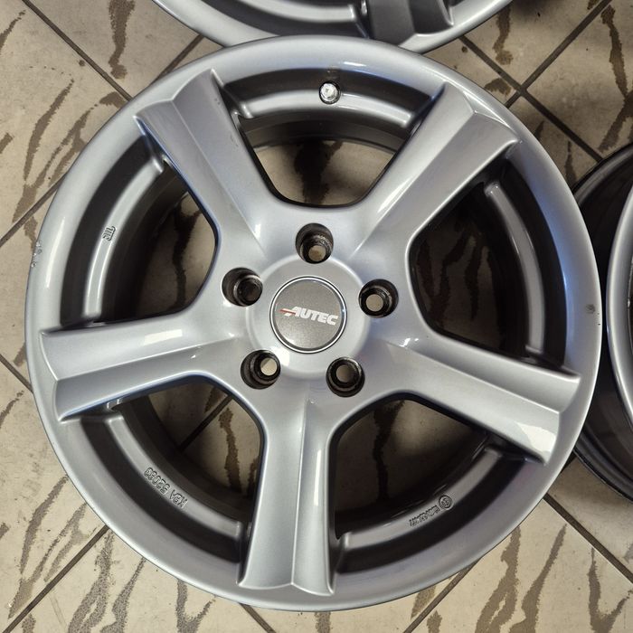 13. Felgi 16 cali aluminiowe Audi VW Skoda