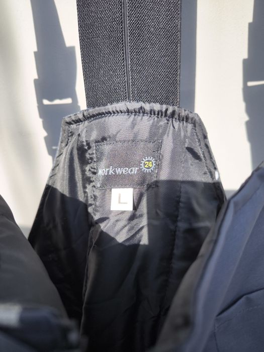 Продам новые теплые рабочие штаны