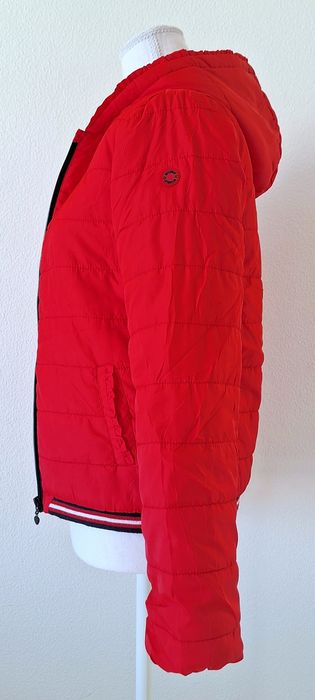 Casaco vermelho (Zippy)