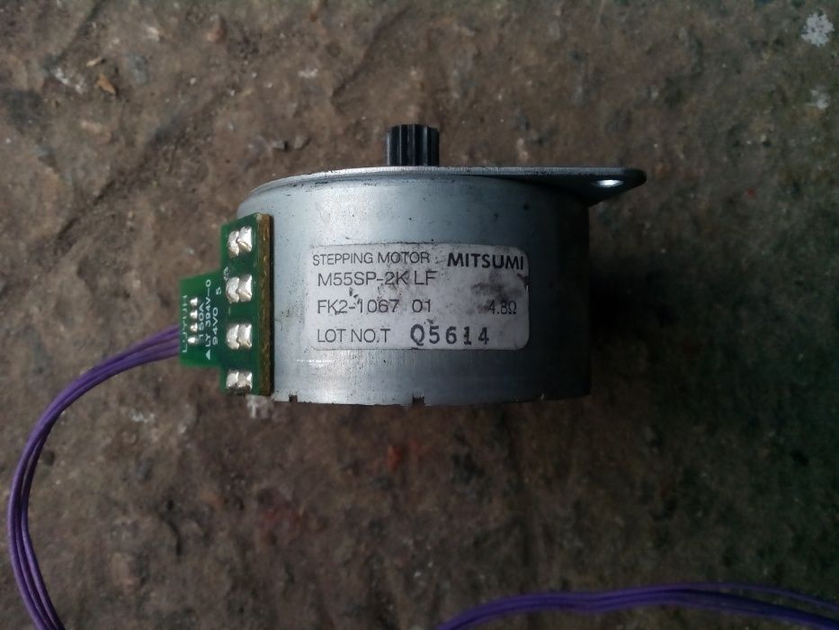 Шаговый двигатель FK2-1067 Мотор iR-2016/2020/ iR-2318/2320/2420