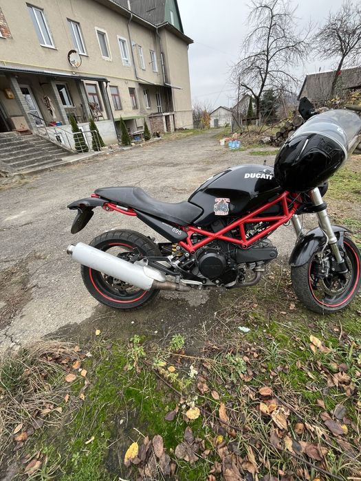 Ducati monster 695