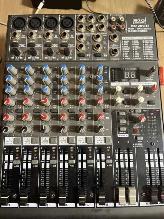 Мікшерний пульт BIG MX 1204FX