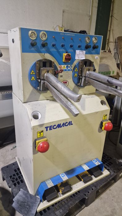 Maquina de alargar canos das botas