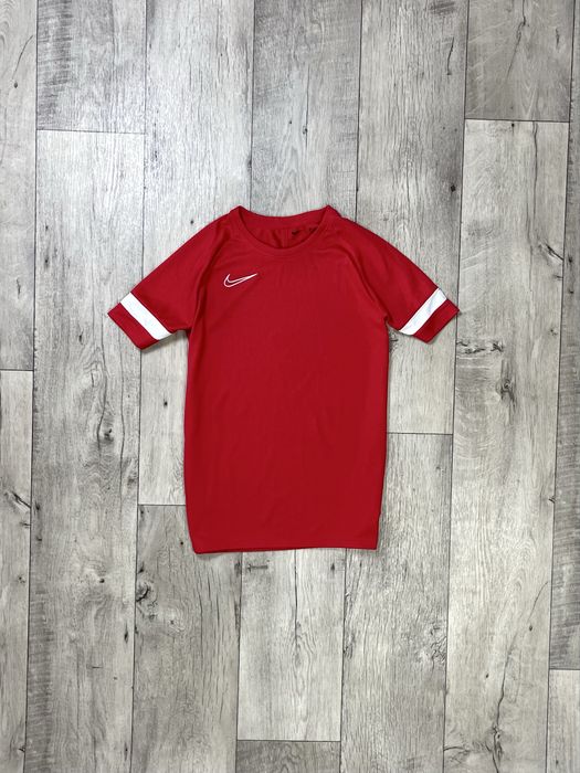 Nike dri-fit футболка 158-170 см XL размер подростковая красная
