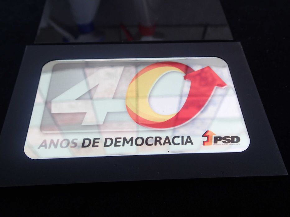 Placa comemorativa do PSD
