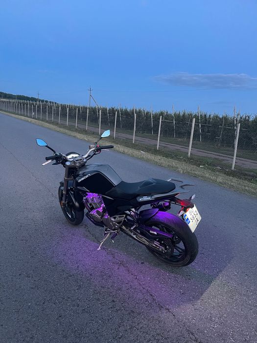 Продам Geon Stinger 250