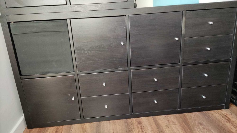 Regały czarne Kallax z Ikea