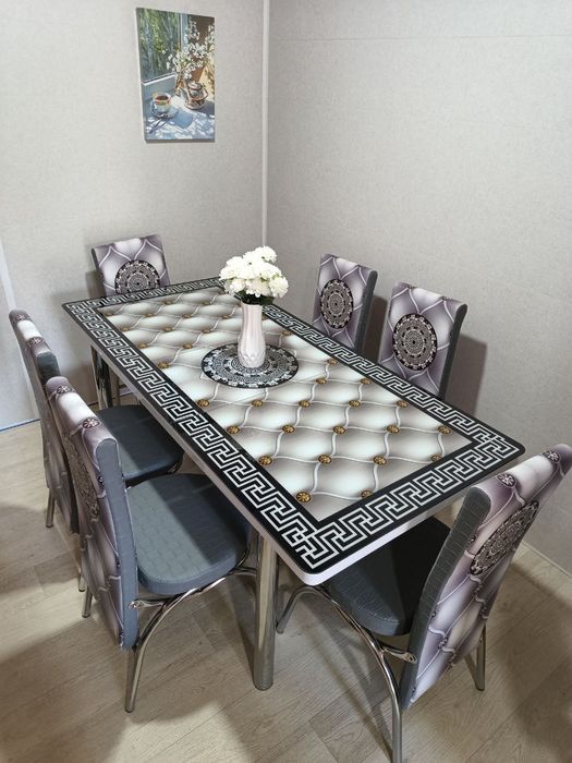 Комплект обідній кухонний зі стільцями. Гартоване скло