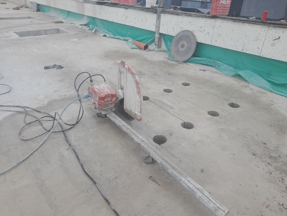 Piła elektryczna  scienna Hilti do betonu DS TS5 SE