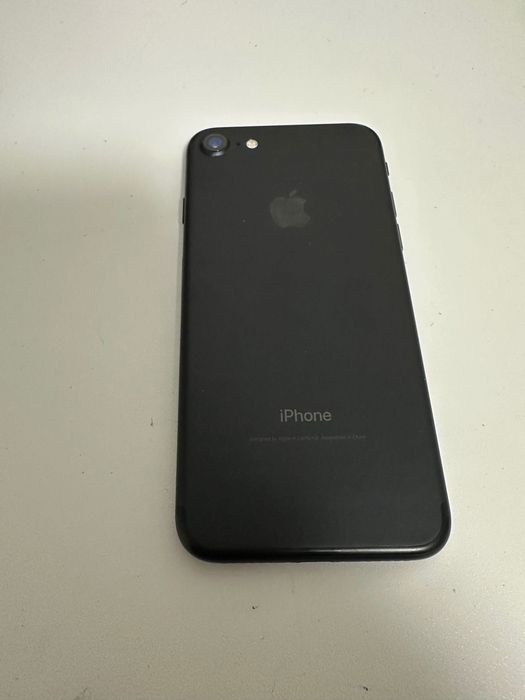 Vendo iPhone 7 usado