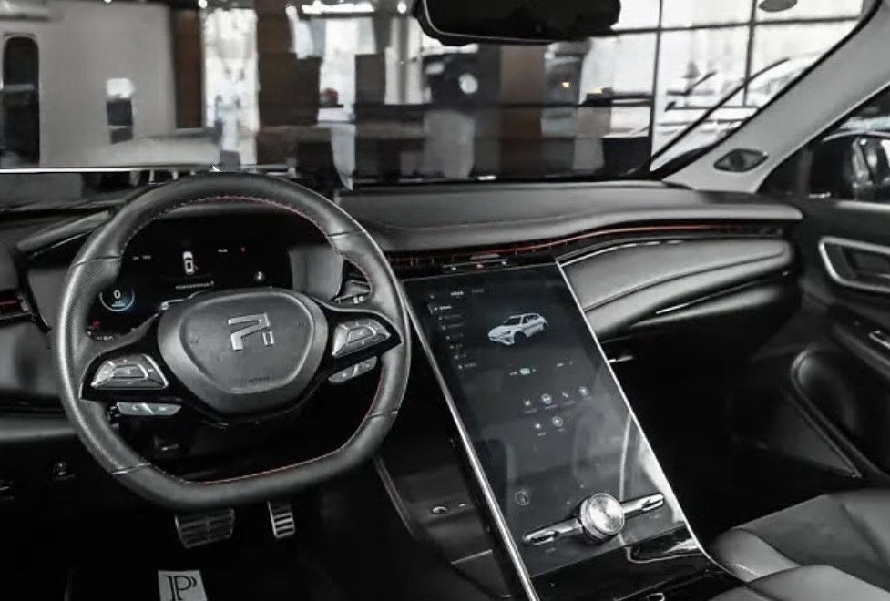 Marvel R електромобіль 2021