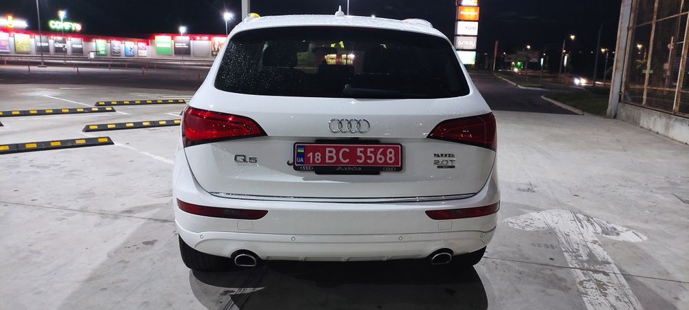 Audi Q5 Premium Plus 2016  2.0L 4 Quattro
