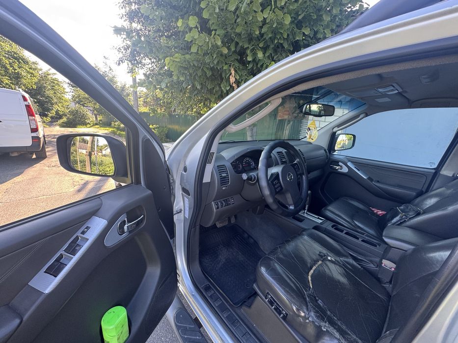 Nissan Navara 2.5 d
