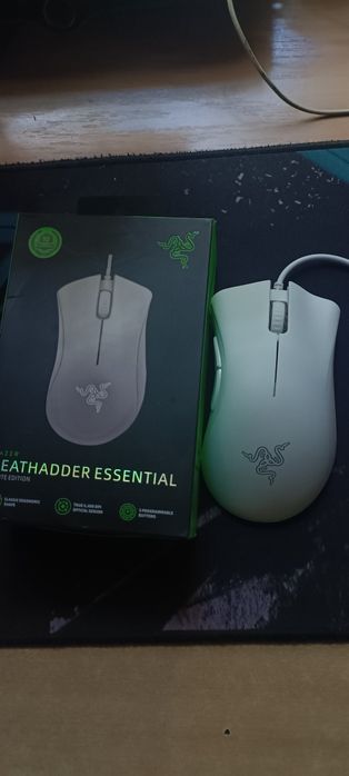 Razer deathadder essential