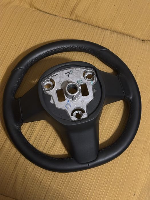 Volante Tesla Model 3