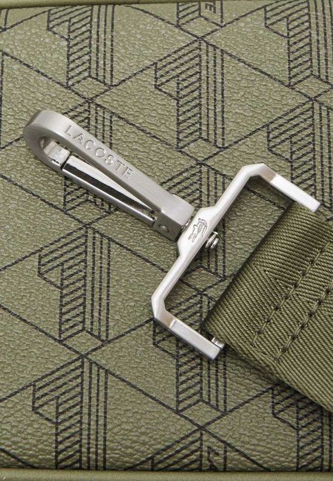100% ОРИГИНАЛ Lacoste monogram crossbody castlerock мужская хаки сумка