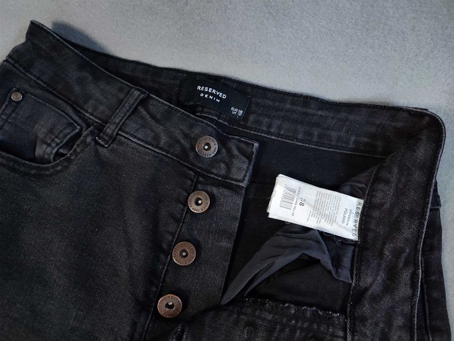 Джинсы женские RESERVED Denim, черные, размер 38 (ширина пояса 33 см)