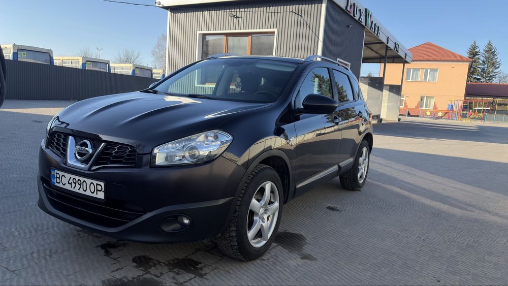 Продам своє авто Nissan Qashqai