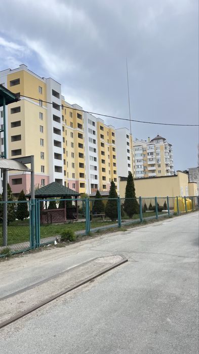 Квартира район неподалік Новуса