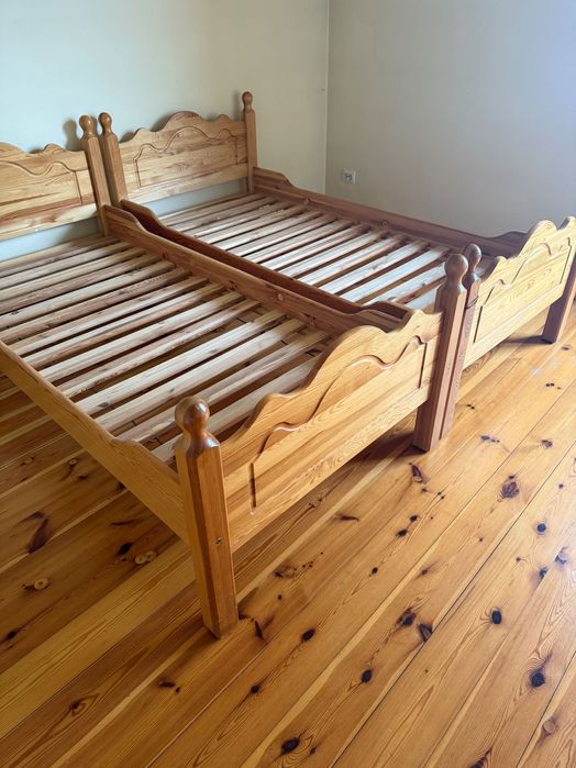 Rama łóżka plus stelaż drewniana używana
