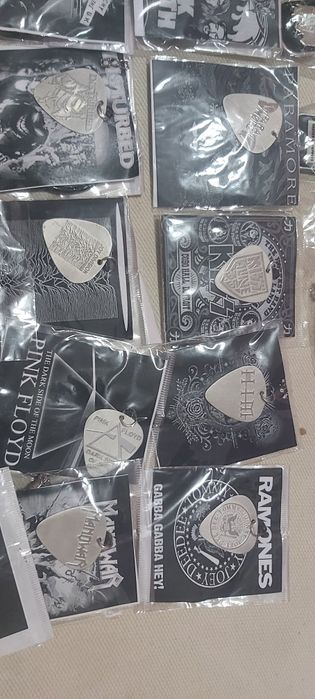 Colares de varias bandas