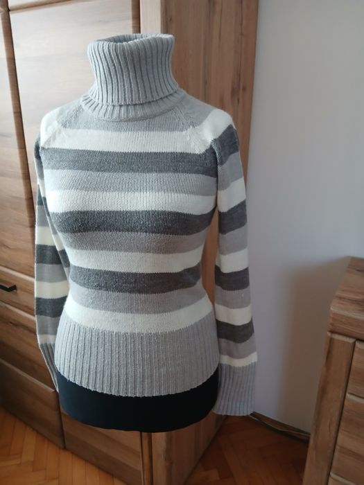 Golf damski  w paski  białe i szare S  Basic Style