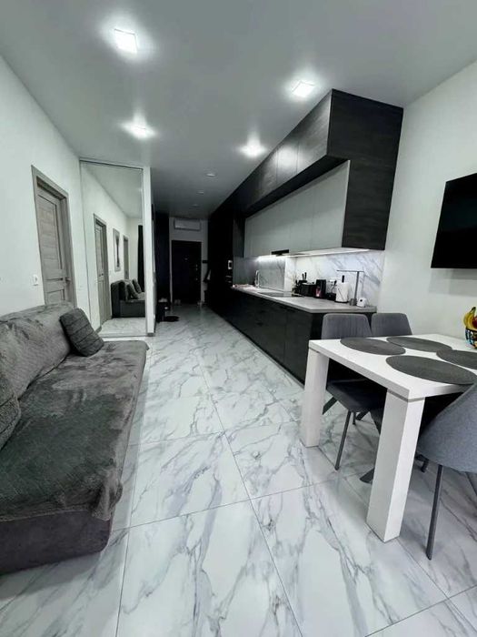 3-кімнатна квартира ЖК Comfort City Рибінський новий ремонт Дафі