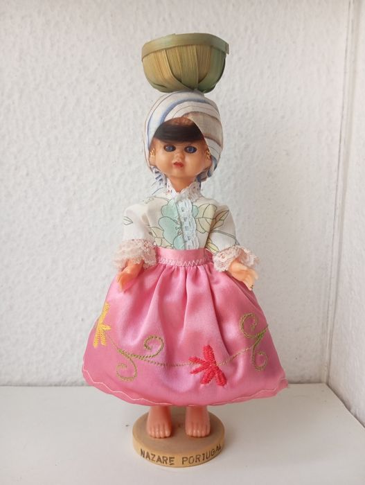 Boneca da Nazaré 7 saias