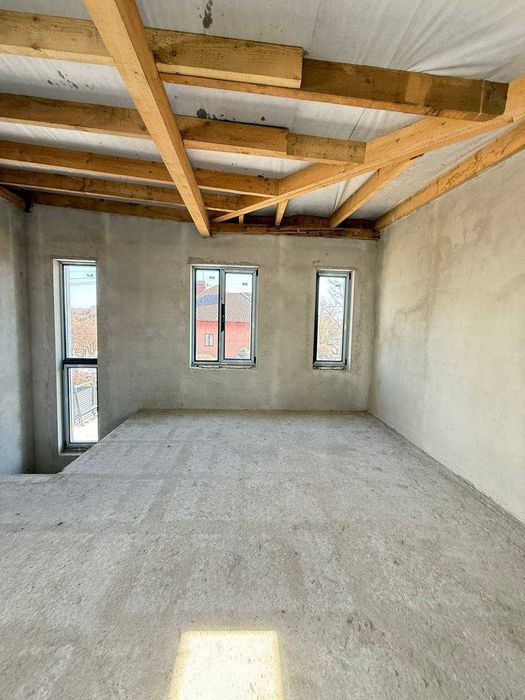 Продаж котеджів у Бірках