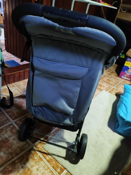 Vende se carro de bebe