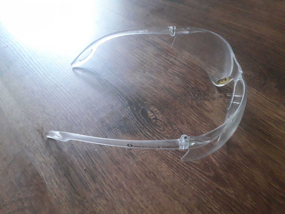 Okulary Robocze .