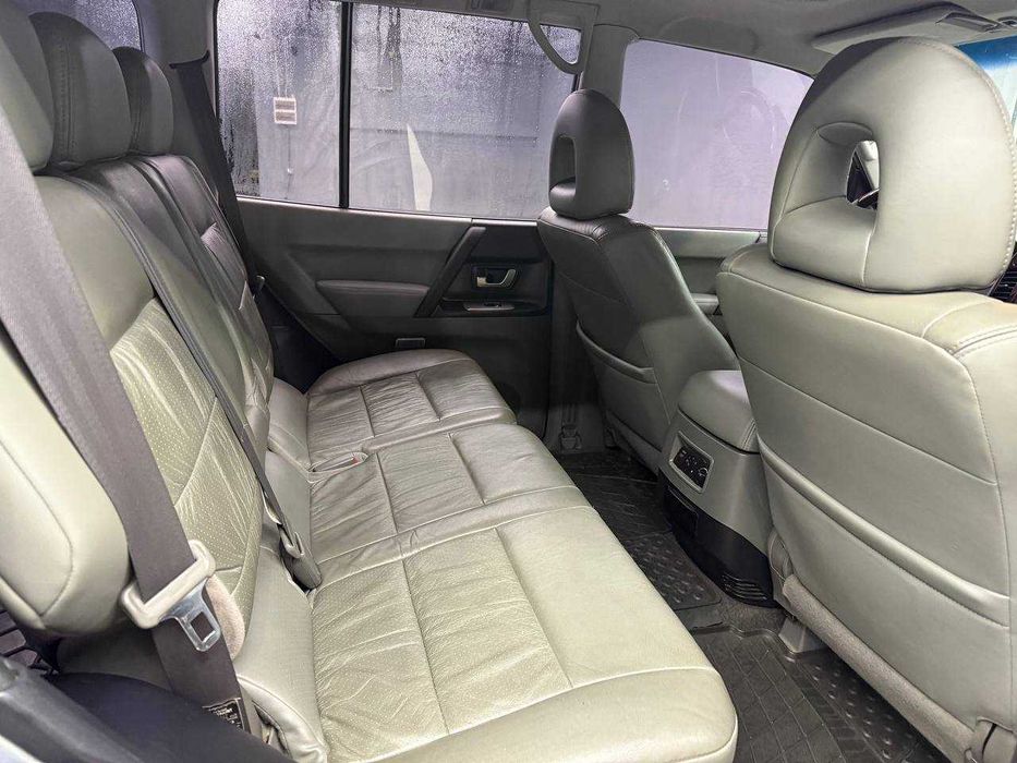 Mitsubishi Pajero 2007