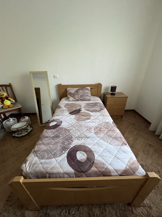Mobilia Quarto em bom estado