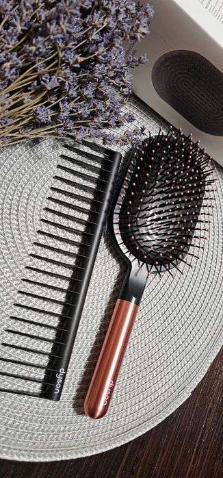 Новинка! Расческа Dyson Styling Set 2 в 1 щітка та гребінець