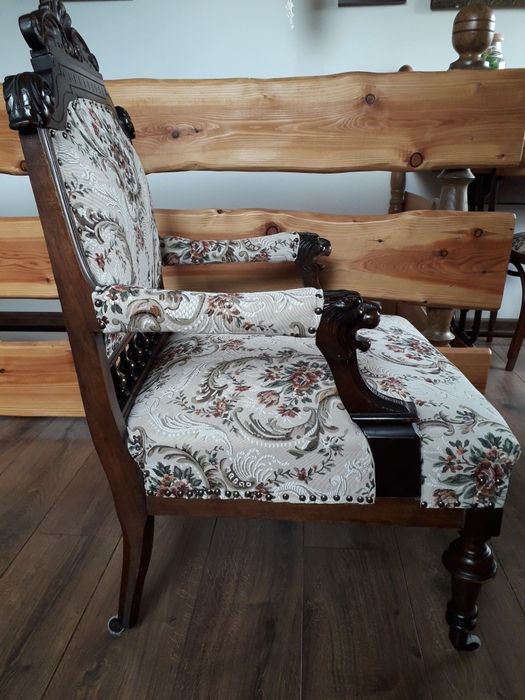 Fotel po renowacji