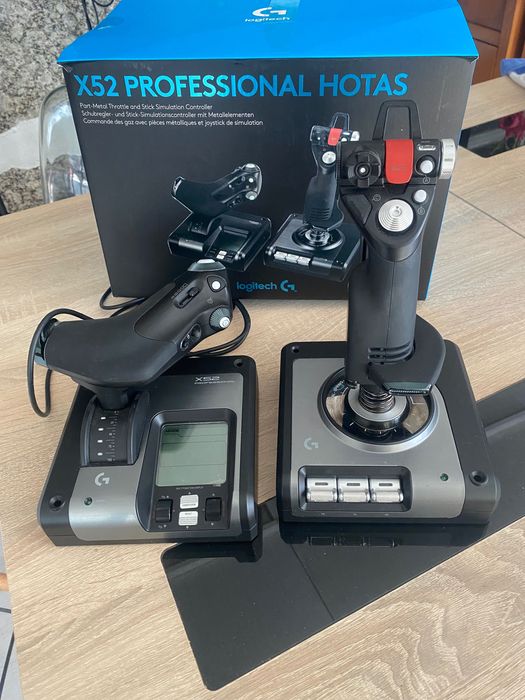 Joystick Logitech G X52 Professional HOTAS